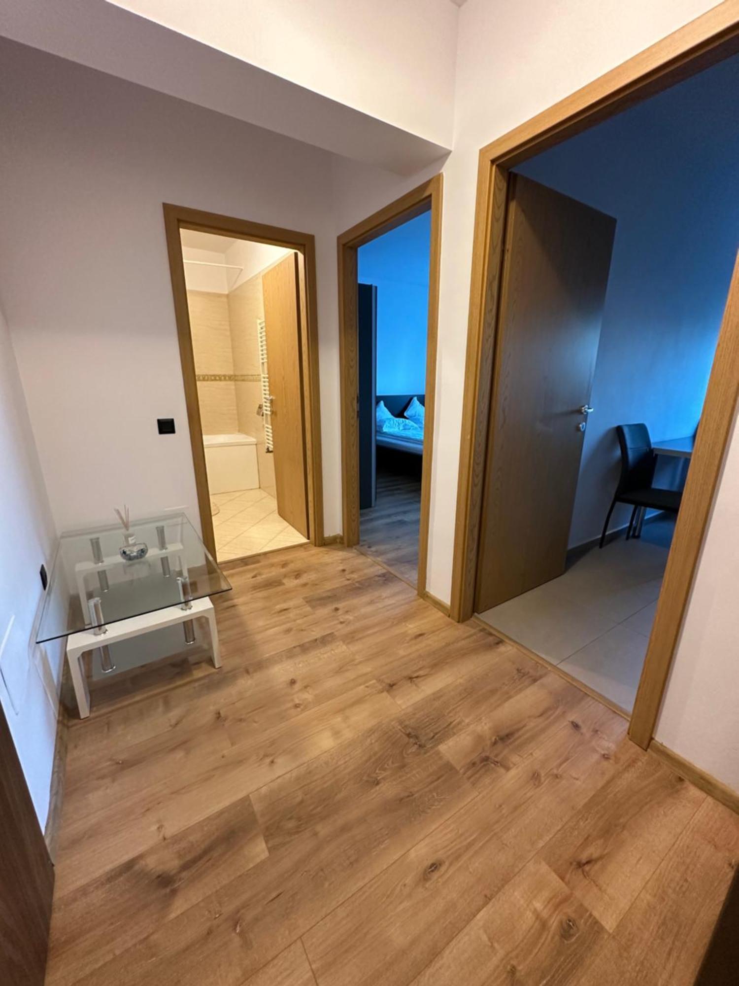 Junior Residence Studio كلوج-نابوكا المظهر الخارجي الصورة
