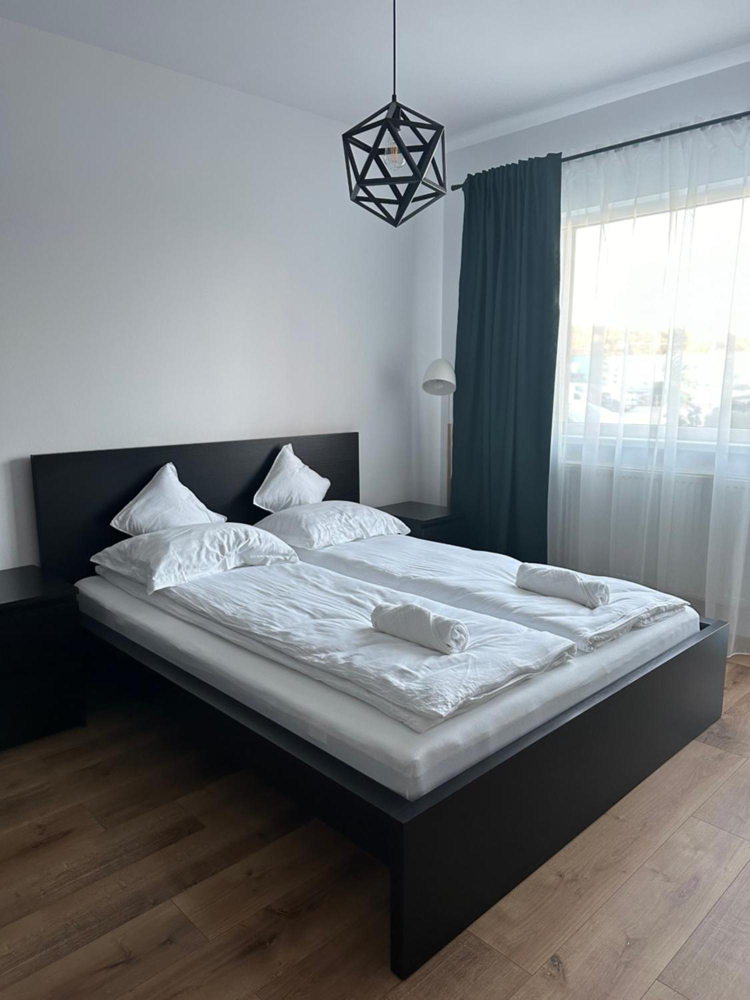 Junior Residence Studio كلوج-نابوكا المظهر الخارجي الصورة